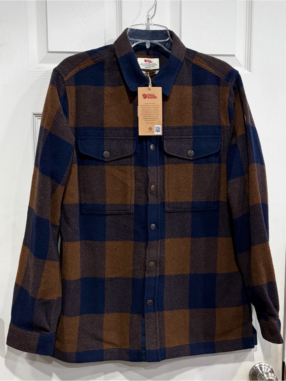 Fjallraven Men's Medium Canada Shirt Chestnut Dark Navy Blue NWT Wool Blend